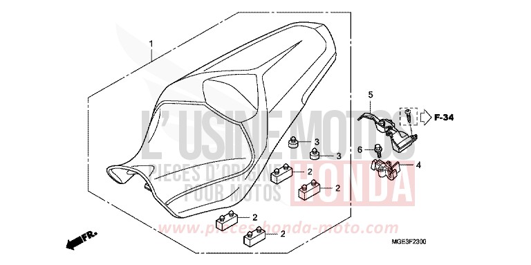 SIEGE de VFR1200F DCT CANDY PROMINENCE RED (R342) 2010